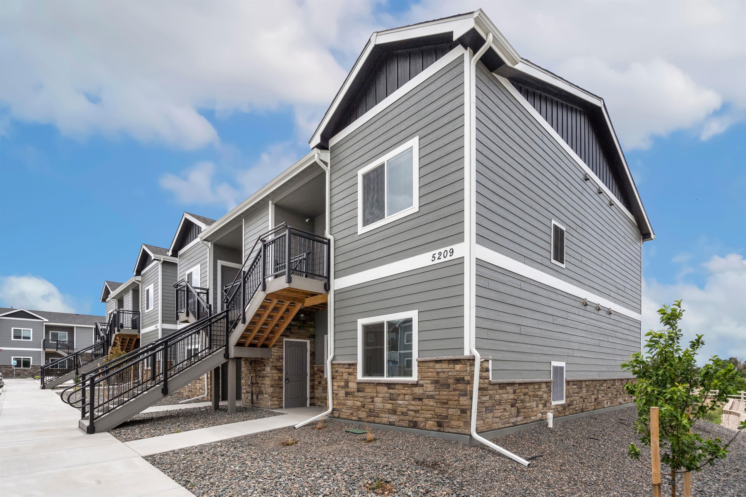 5215 Shadow Rock Drive - 101