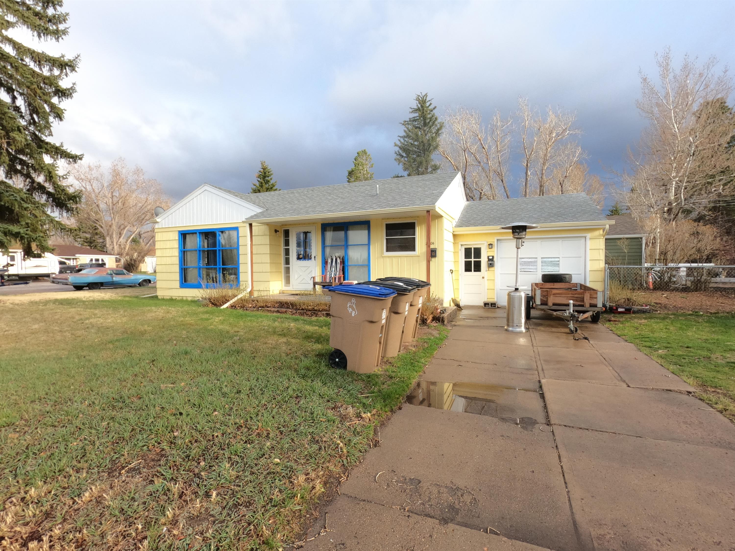 2004 East Sheridan Street - 1