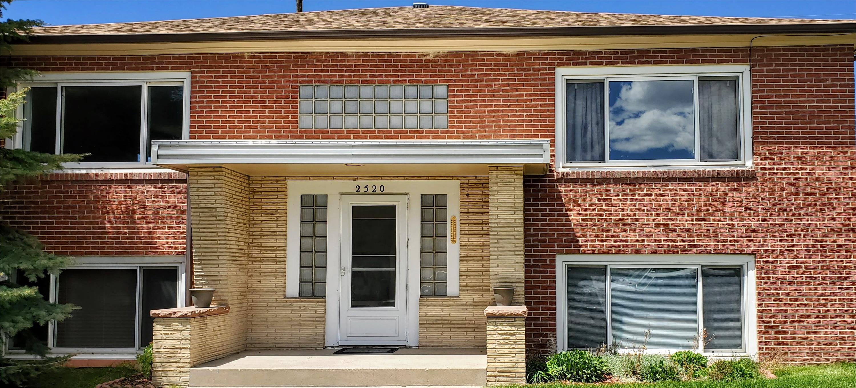 Property main image